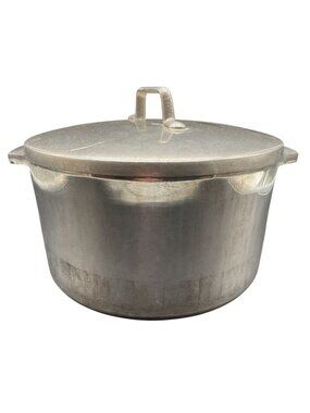 Vtg Magnalite Professional GHC 3 Qt 2.8 L Stock Pot Dutch Oven Pan Lid 5245 USA